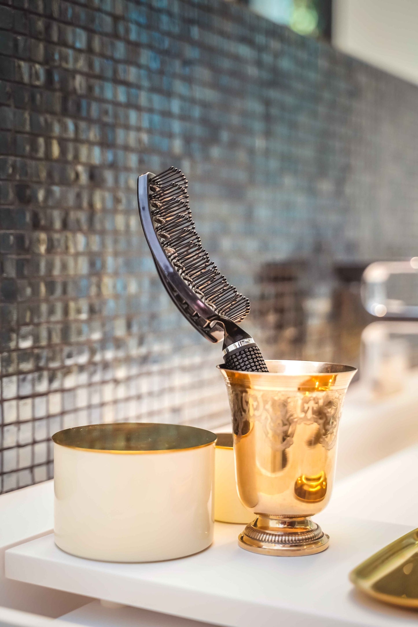 Brosse "Sama Brush"