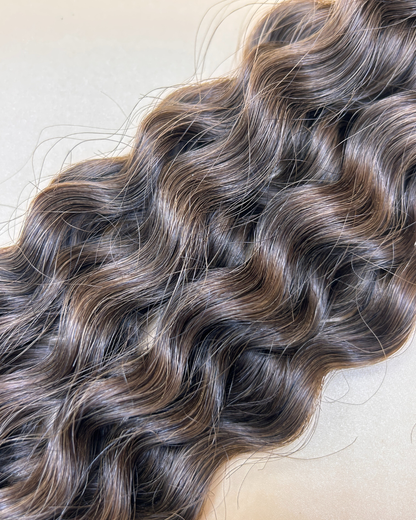 Extensions de cheveux couleur Sahara soit châtain clair